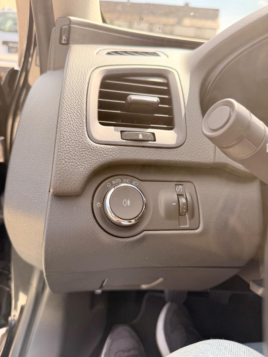 Opel Insignia A Lim. Innovation,TÜV 08.2028