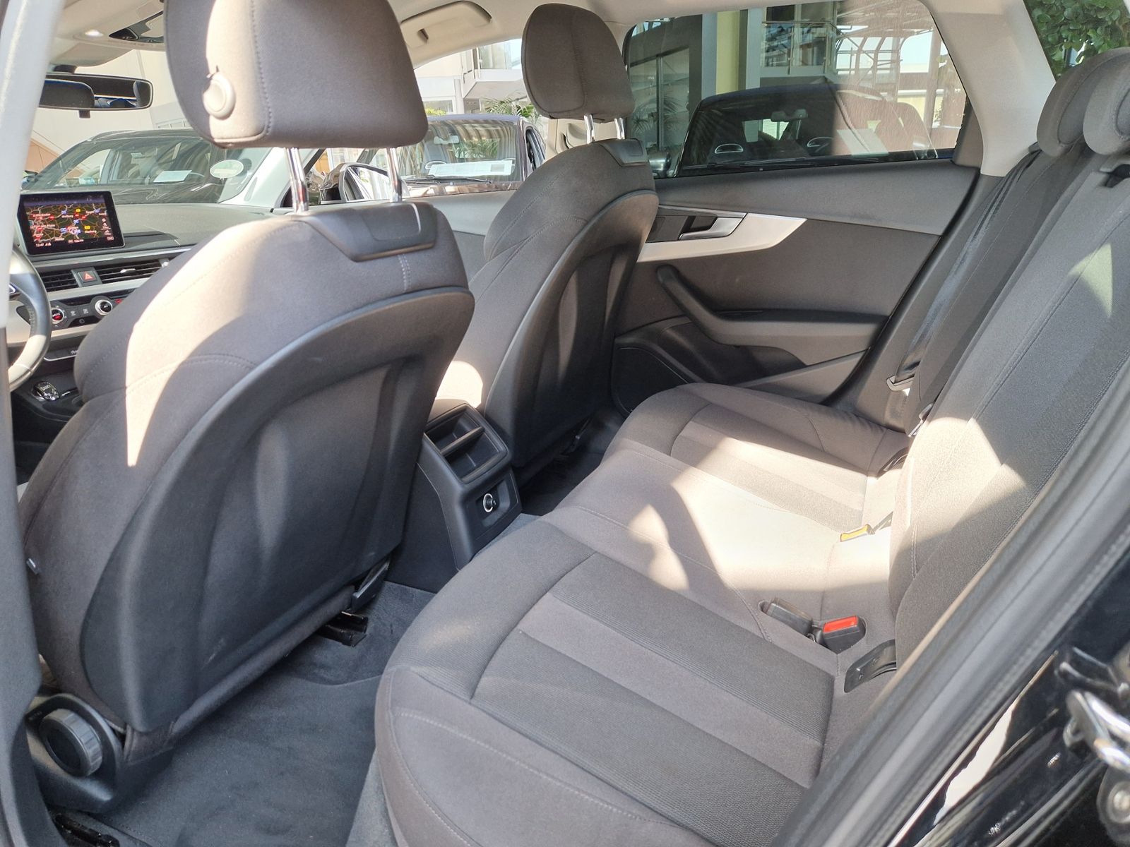 Fahrzeugabbildung Audi A4 Avant sport KLIMA XENON NAVI ALU