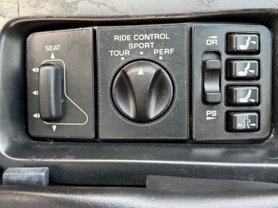 Fahrzeugabbildung Corvette C4 Targa 5.7 TPI Schweiz Import H Zulassung