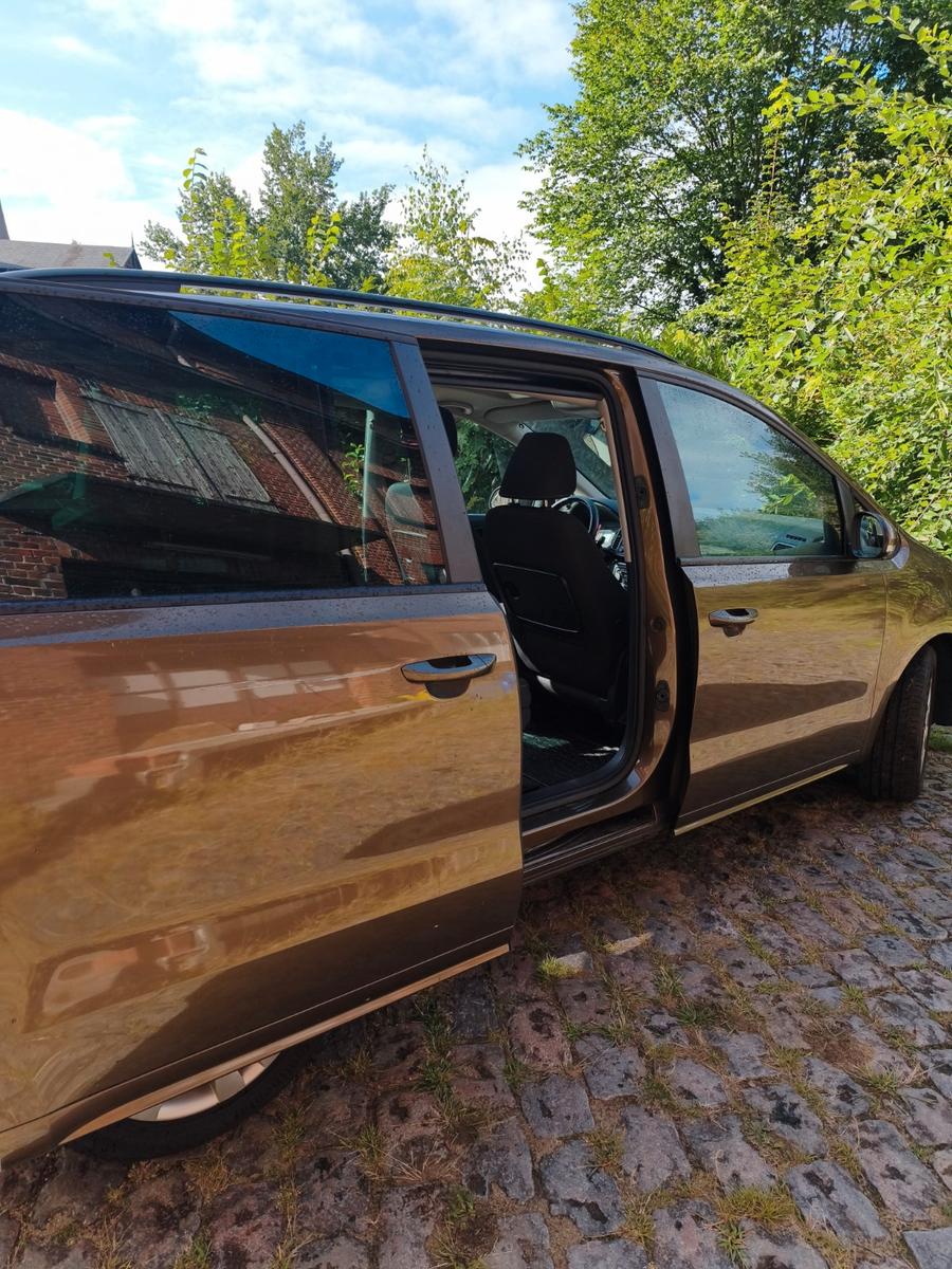 Seat Alhambra 2013 — interior