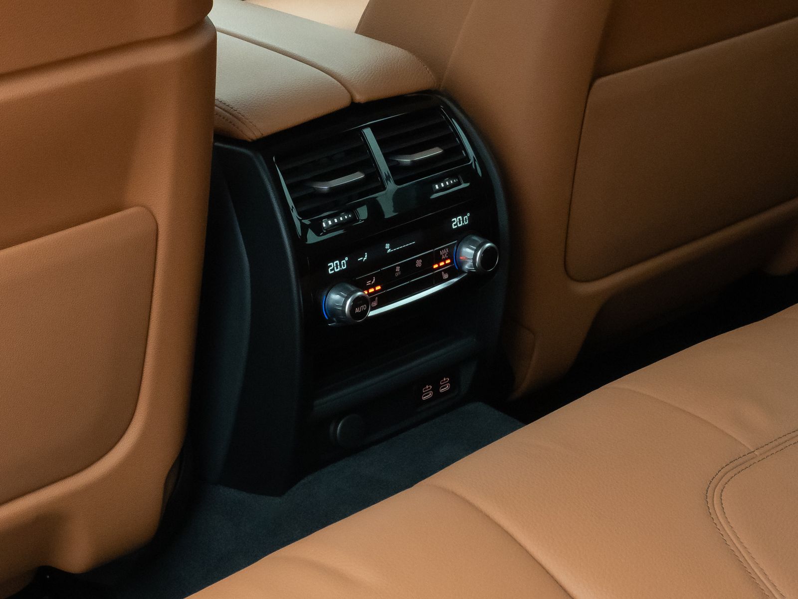 Fahrzeugabbildung BMW 540d xD LuxuryLine 360°Laser HUD DAB H/K Komfort