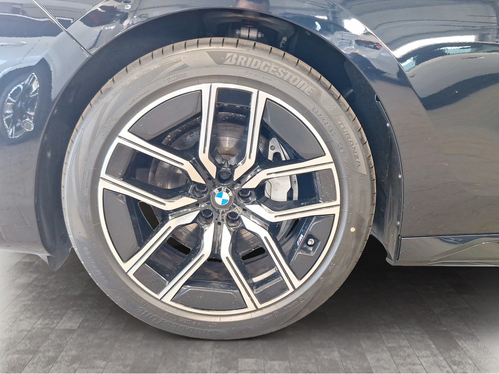 BMW 740 - Bild 9