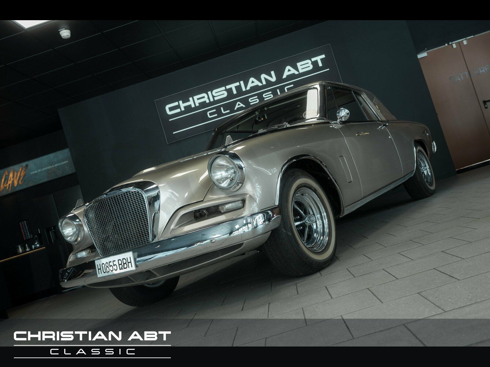 Fahrzeugabbildung Studebaker GT Hawk V8 *NOTE 1*