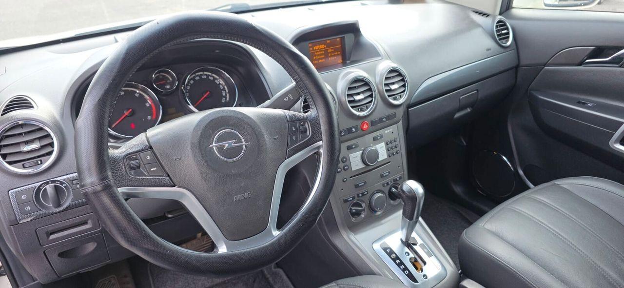 Opel Antara 2010 — photo 10