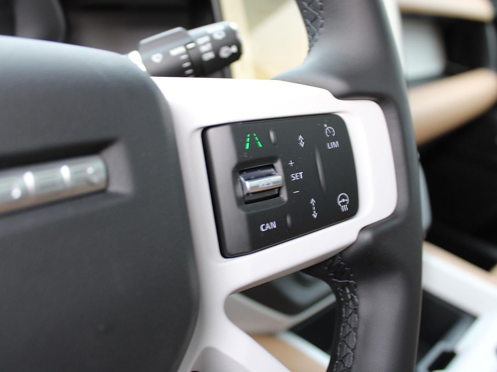 Fahrzeugabbildung Land Rover Defender 110 D350 X-Dynamic HSE