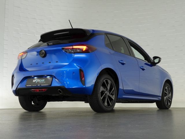 Corsa F FACELIFT YES+LED-LICHT+SITZHEIZUNG+LENKR