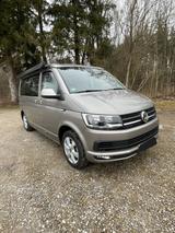 Volkswagen Beach, 2er-Sitzbank, umfangr. Campingausstattung - Volkswagen T6 California in Augsburg