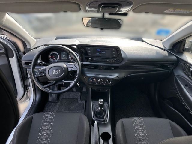 Fahrzeugabbildung Hyundai BAYON Pure 2WD Apple CarPlay Android Auto DAB Sp