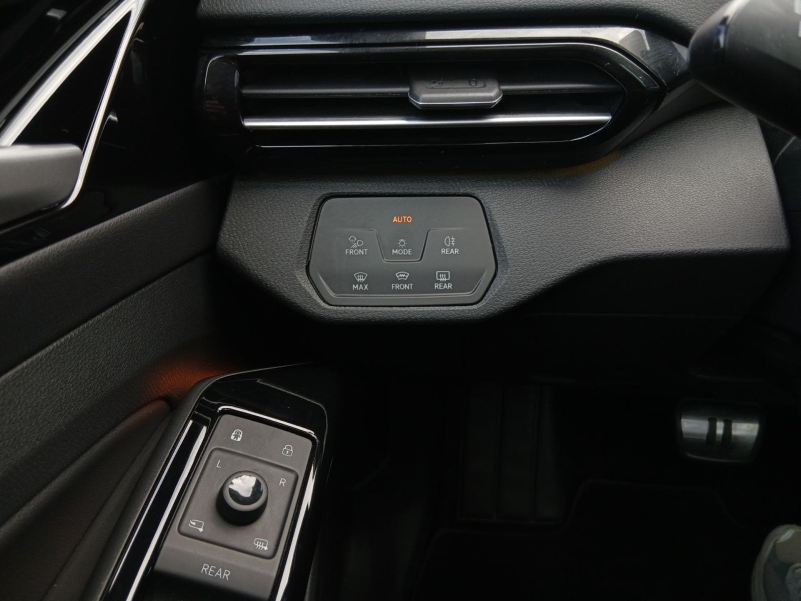Volkswagen ID.5 GTX *PANO*IQ-MATRIX*ACC*R-CAM*NAV*SHZ* foto 14