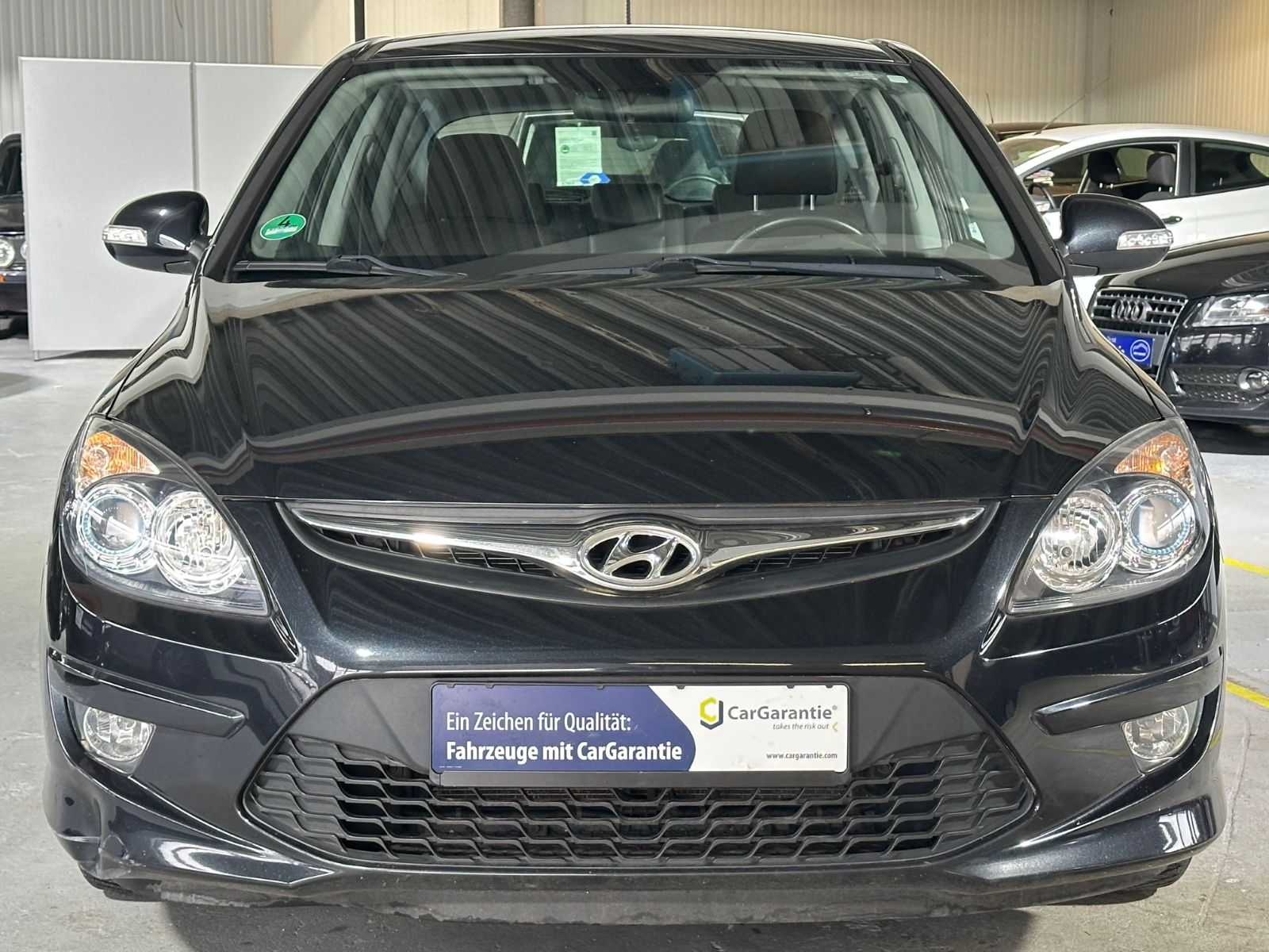 i30 1.4 Edition Plus*SHZ*MFL*PDC*ALU*50TKM