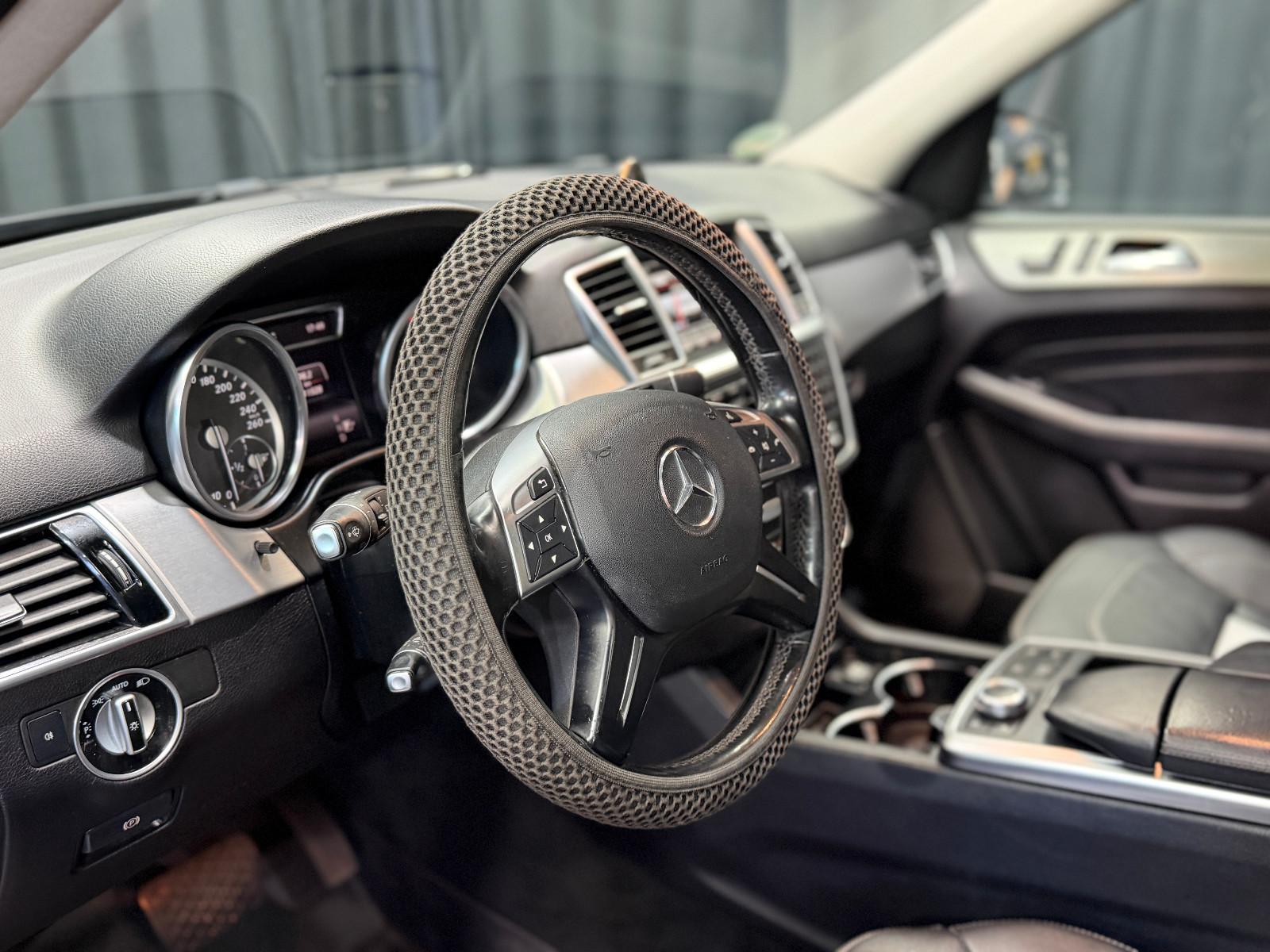 Mercedes-Benz ML 350 4Matic |AHK|LUFT|PANO|U-FREI