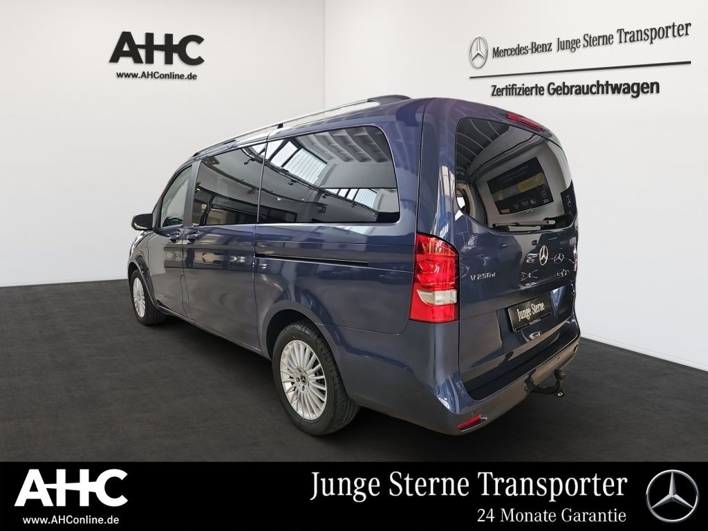 Fahrzeugabbildung Mercedes-Benz V 250 lang 7 Sitze 2,5t AHK Navi Lenkradhzg.