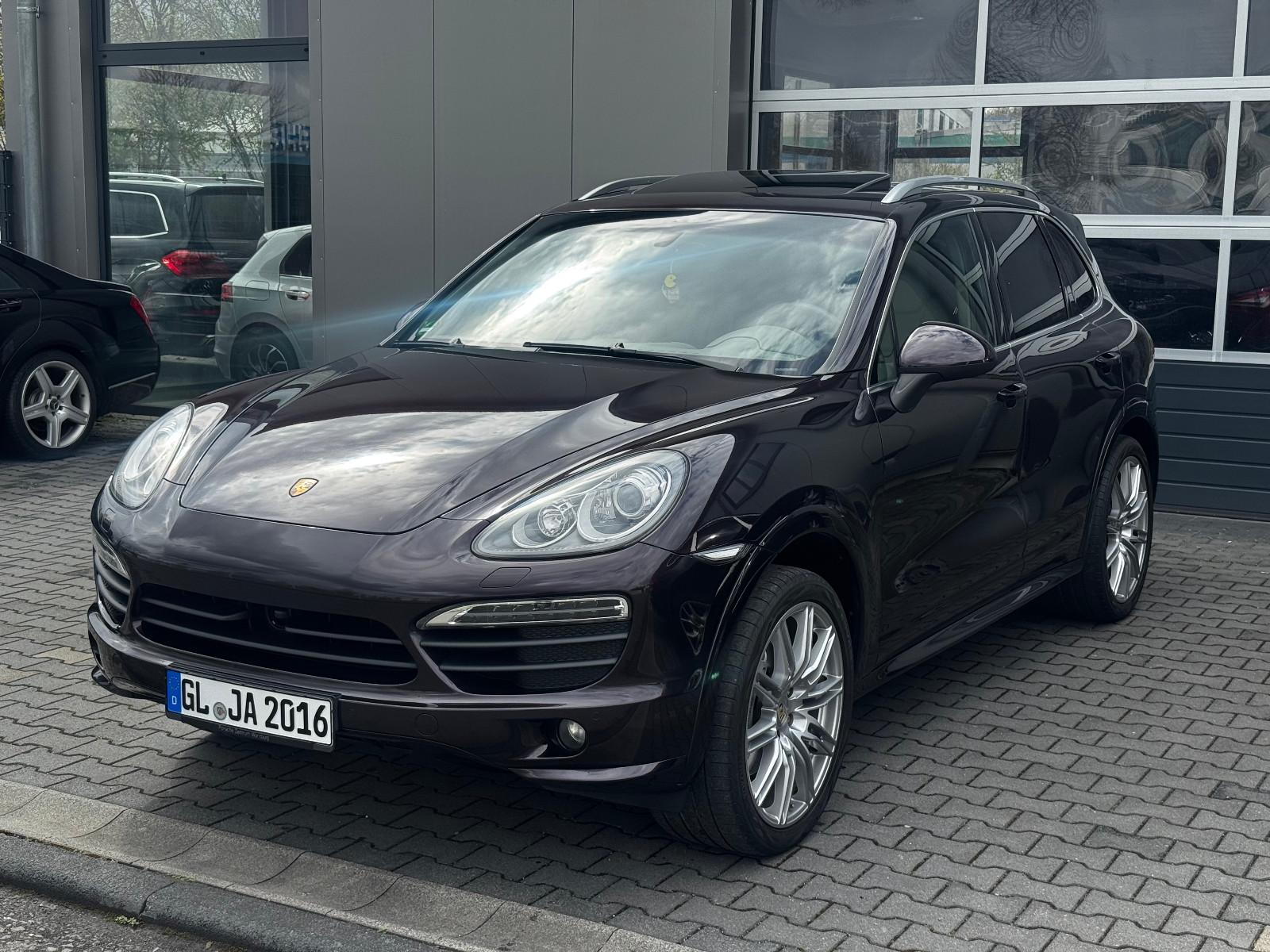 Porsche Cayenne S Sport-Design-Paket 2 Hand Sonder Farbe
