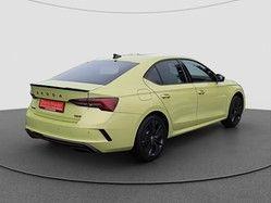 Skoda Octavia 2.0 TSI DSG RS AHK RFK LED MATRIX ACC PD