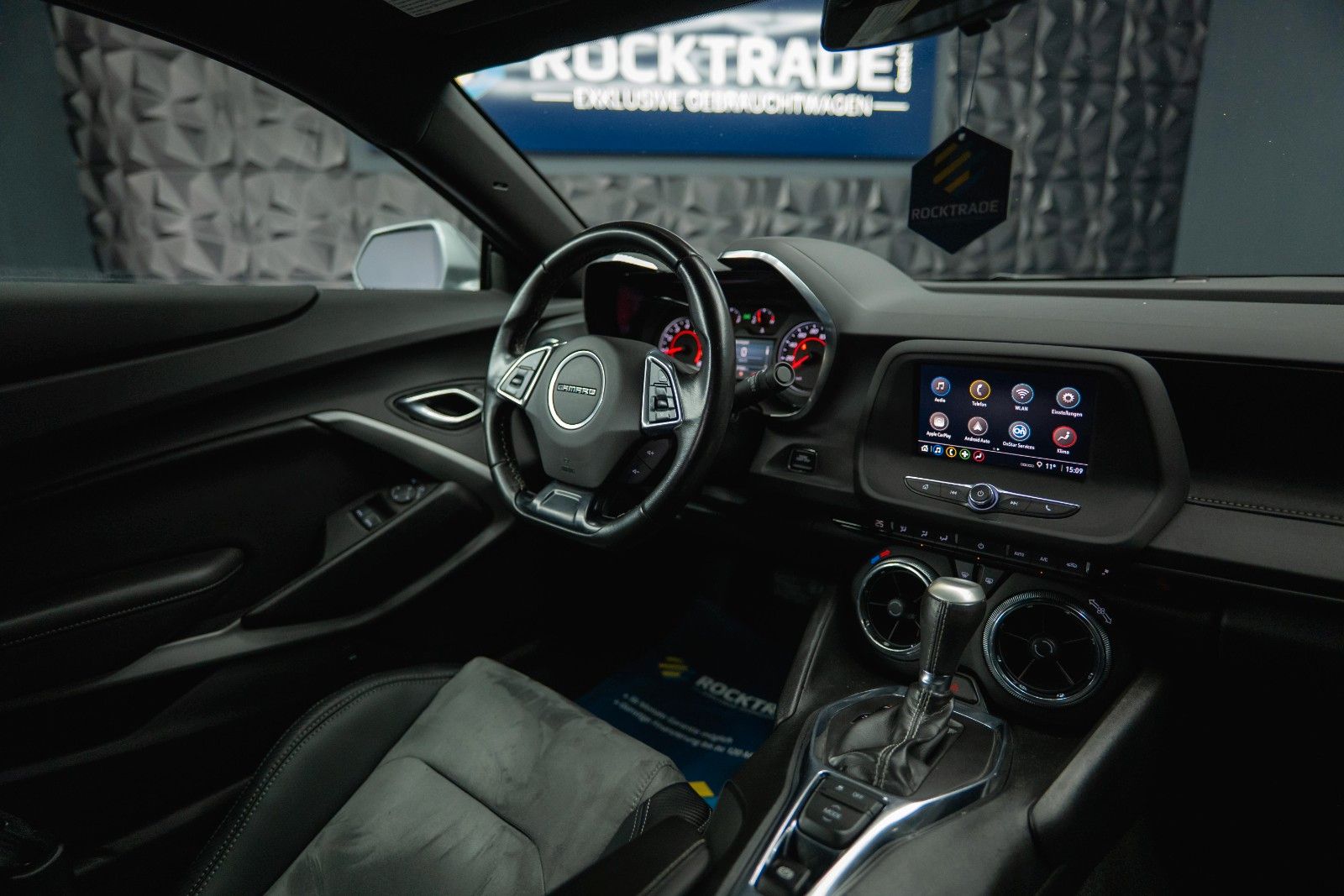 Fahrzeugabbildung Chevrolet Camaro 2.0 Turbo Coupe LT Package *CarPlay*19%