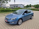 Opel Astra J 1.4 Sports Tourer Sport Xenon  Navi - Opel Astra aus 2010: Sports Tourer