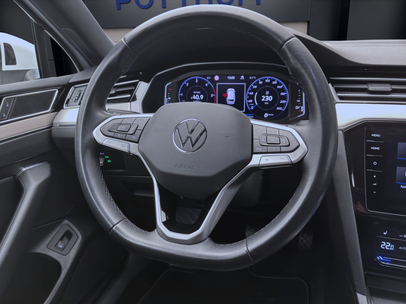 Volkswagen Passat Variant - Bild 11