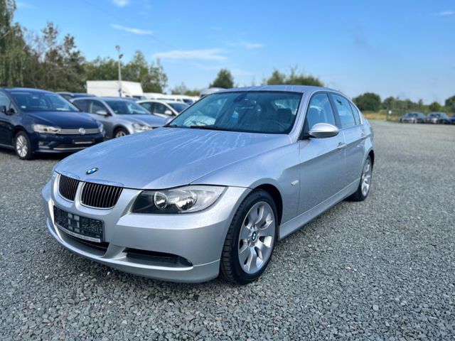 BMW 325d  3.0L Diesel *Klima*8Fach