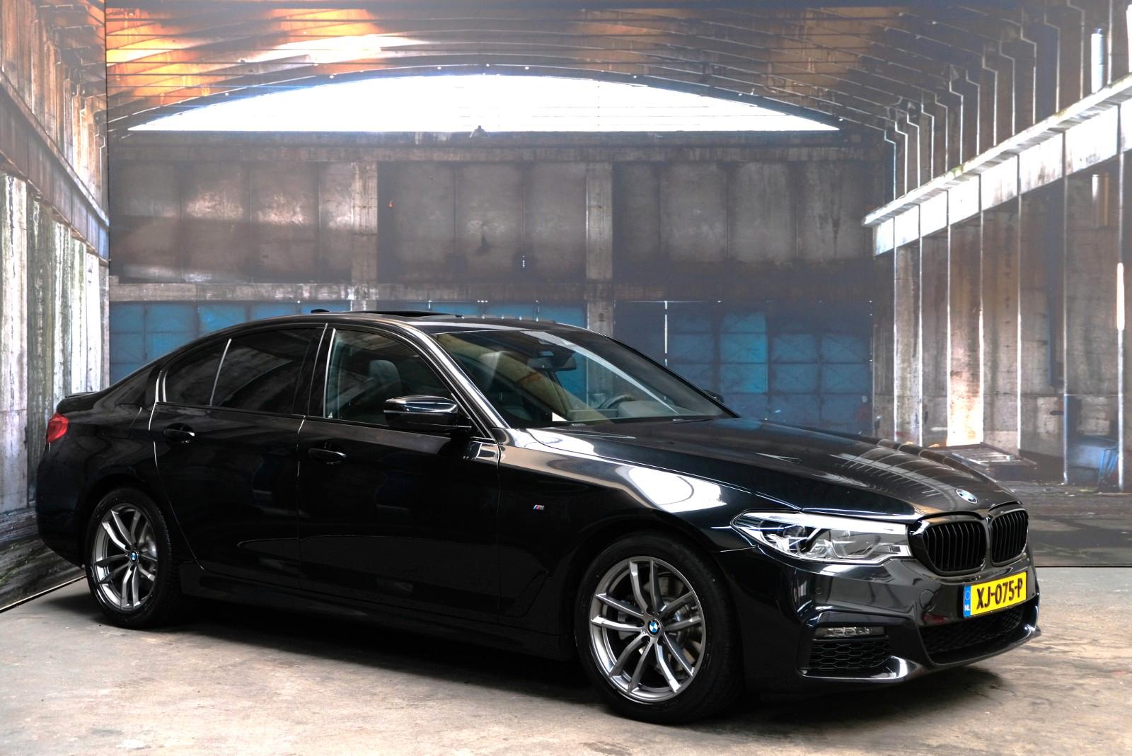 BMW 520d Lim Aut M Sport Paket*Leder*LED*Dach*HUD