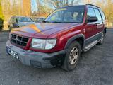 Subaru Forester 2.0 GX Automatik Allrad 4x4 - rote Subaru Forester