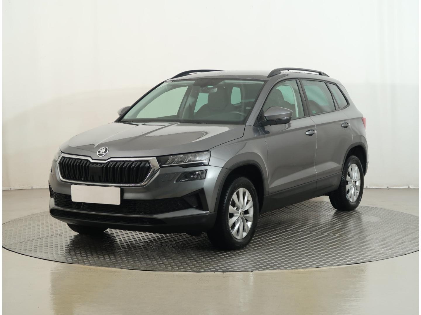 Skoda Karoq Selection 1.5 TSI SHZ LHZ elekt. Heckklapp