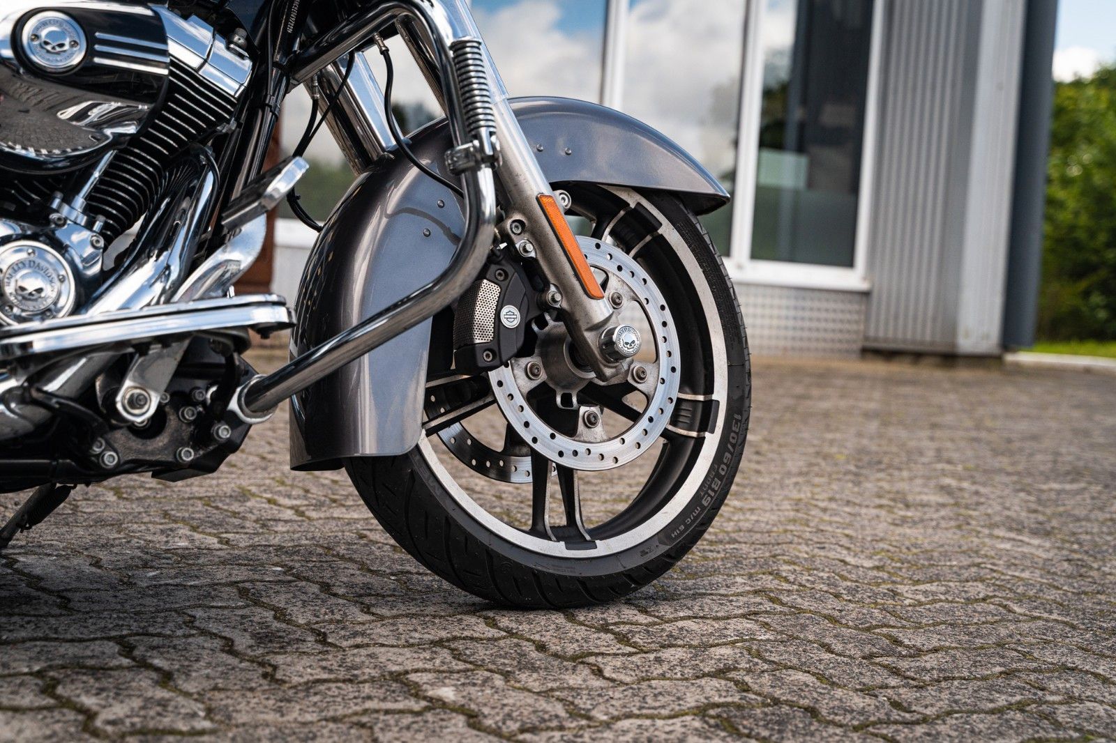 Fahrzeugabbildung Harley-Davidson FLHX Street Glide 103 cui - Kesstech -