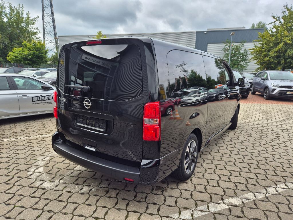 Fahrzeugabbildung Opel Zafira Life Tourer L 2.0D Aut.+Leder+Standh+Kame
