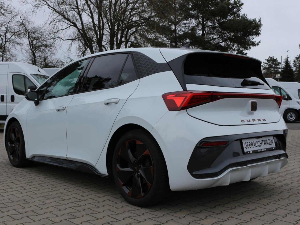 Fahrzeugabbildung CUPRA Born 204 PS 58kWh