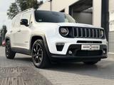 Jeep Renegade Longitude / Mild-Hybrid / FWD - Jeep Gebrauchtwagen von 2024