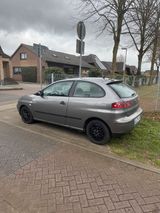 Seat seat ibiza 1.4 benzin - Seat Ibiza aus 2003: 1.4