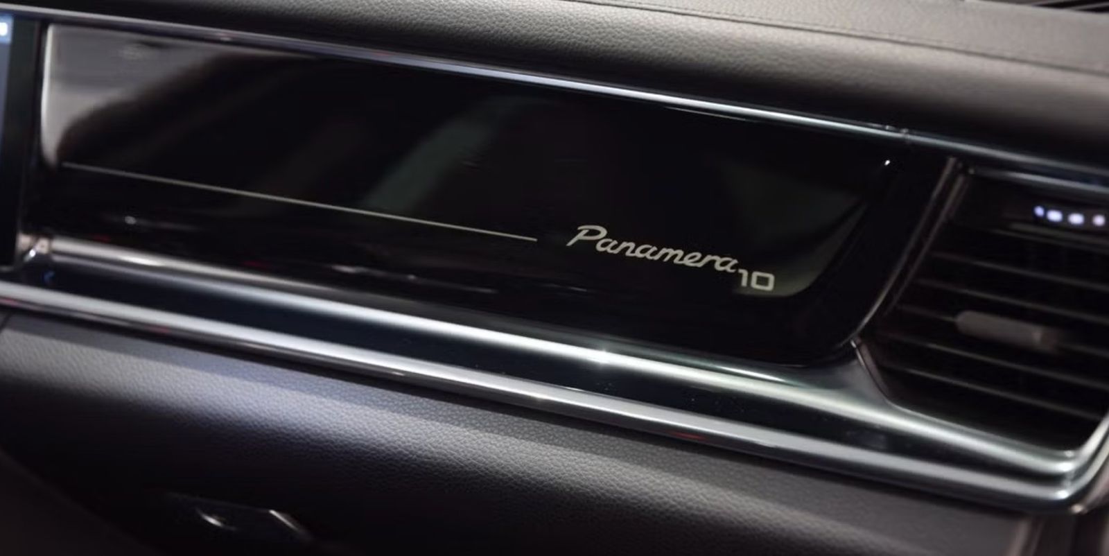 Porsche Panamera Sport Turismo 4 E-Hybrid Edition 10 Jah foto 9