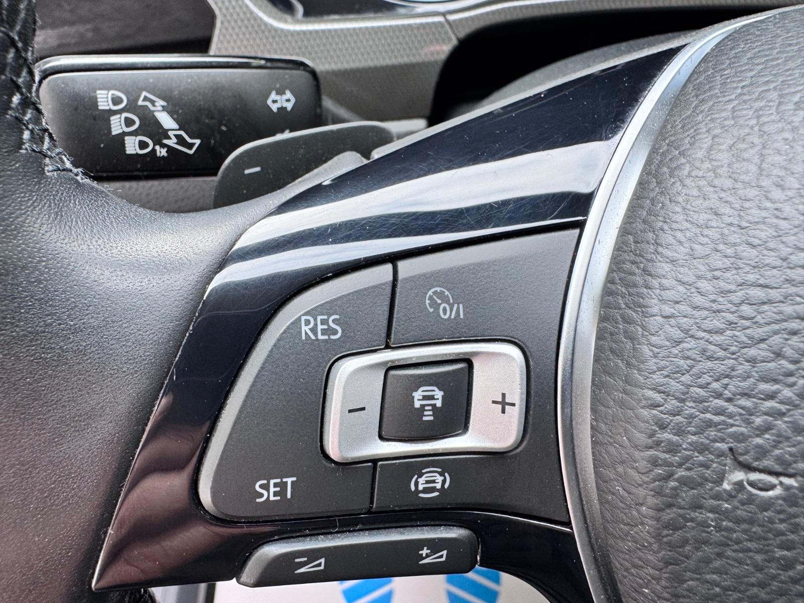 Volkswagen Touran 2.0 TDI IQ.DRIVE DSG + 7 Sitzer + AHK, миниатюра 24