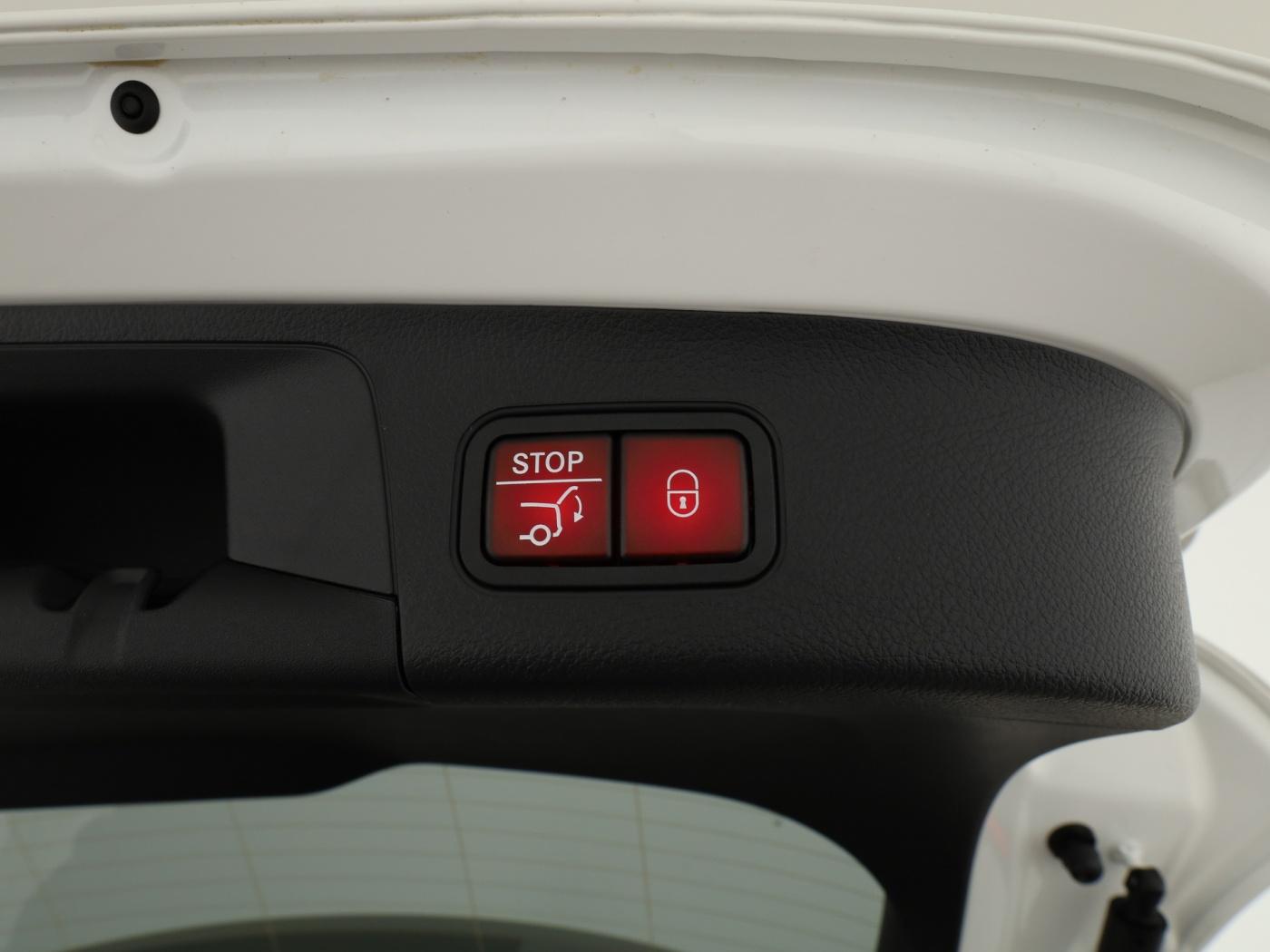 Mercedes-Benz GLA *AMG*RückKamera*Panodach*Keyless*WinterP, миниатюра 27