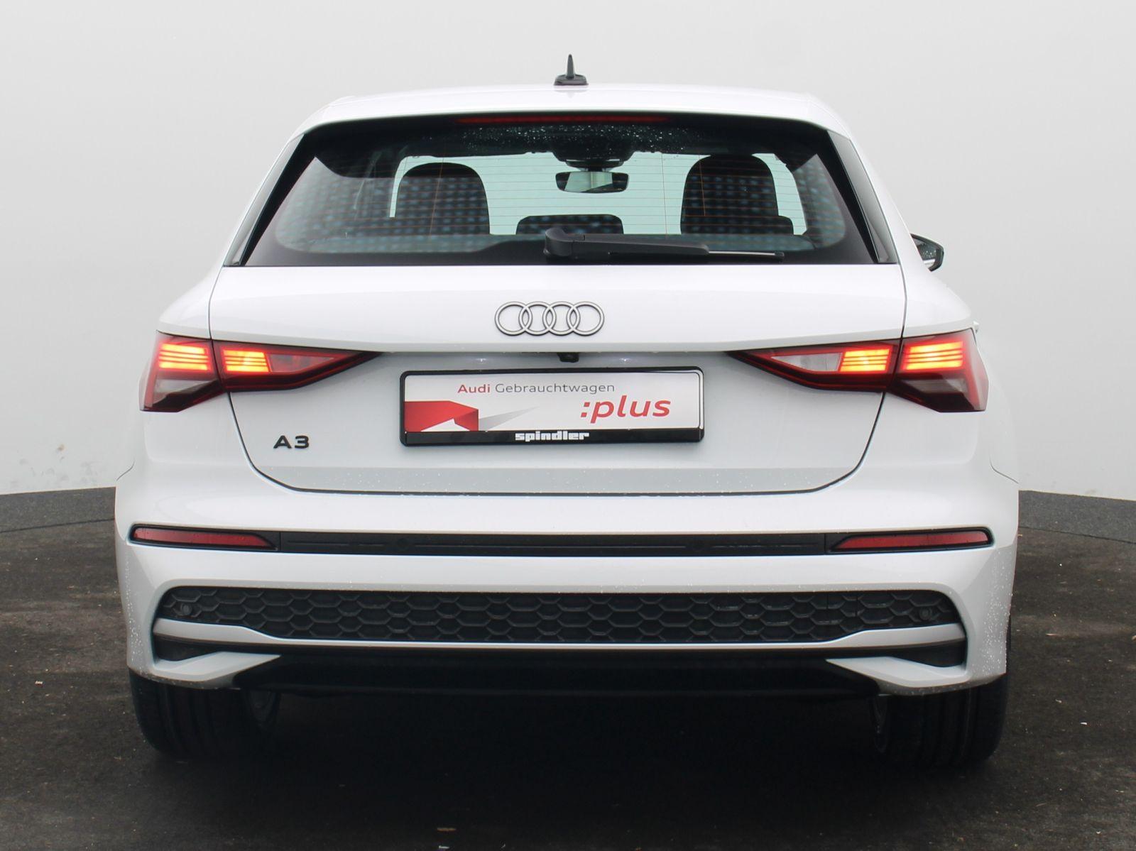 Audi A3 Sportback advanced 35TDI S-tronic / Navi, RFK