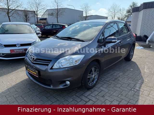 Toyota Auris Life+1.4*KLIMA*6-GANG*SCHECKHEFT*2.HAND*TO