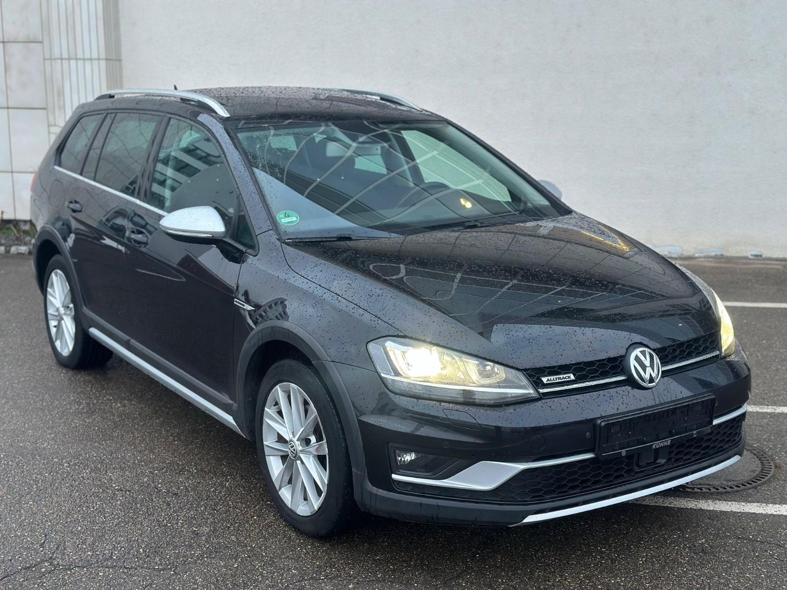 Volkswagen Golf VII Alltrack Variant Basis BMT 4Motion