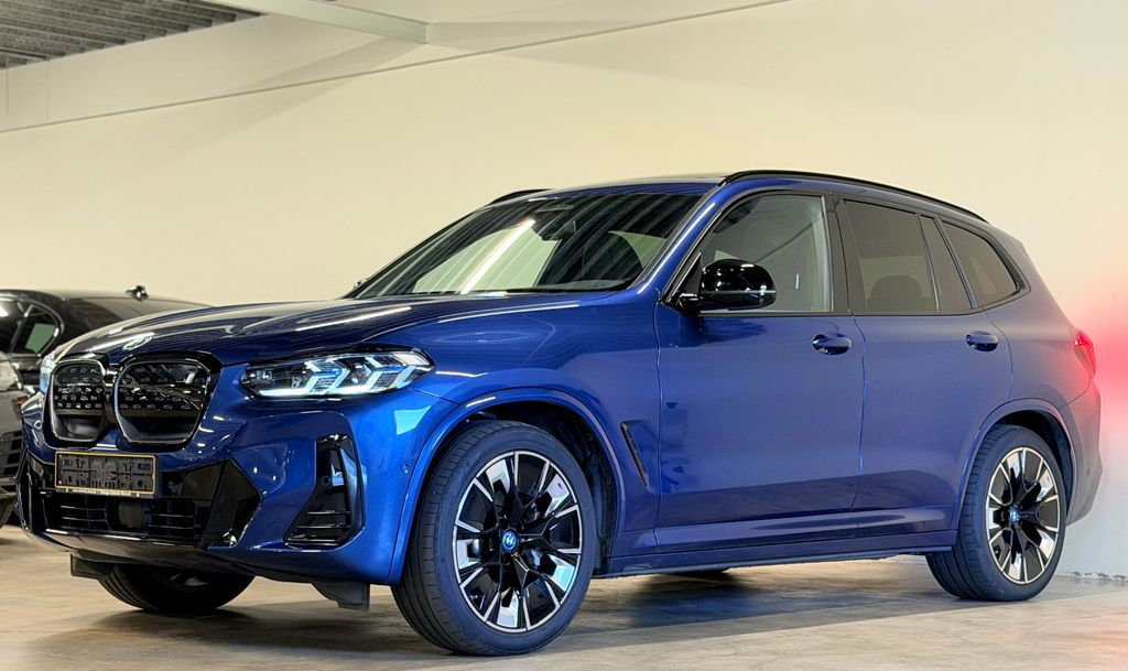 Image of BMW iX3