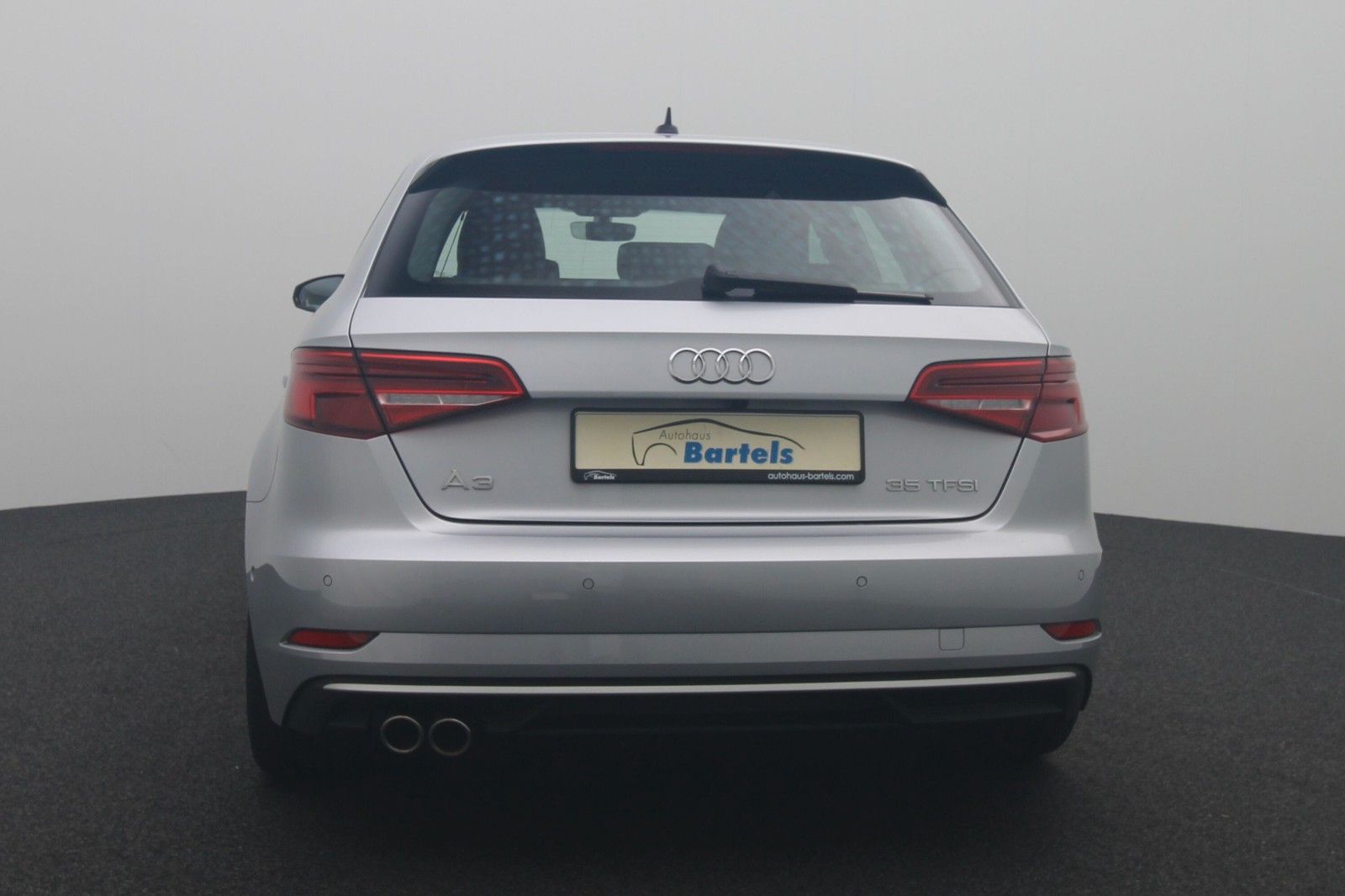 Fahrzeugabbildung Audi A3 Sportback 35 TFSI Sport S-Line