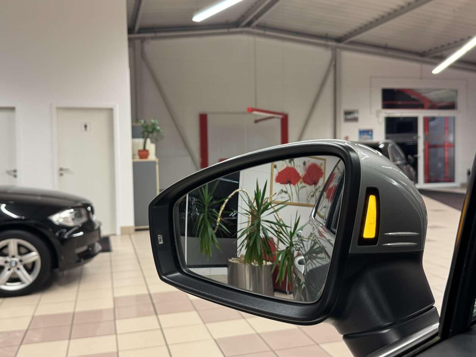 Fahrzeugabbildung Volkswagen Tiguan 2.0 TDI Join DSG/LED/Navi/Spur/VZE/Ahk...