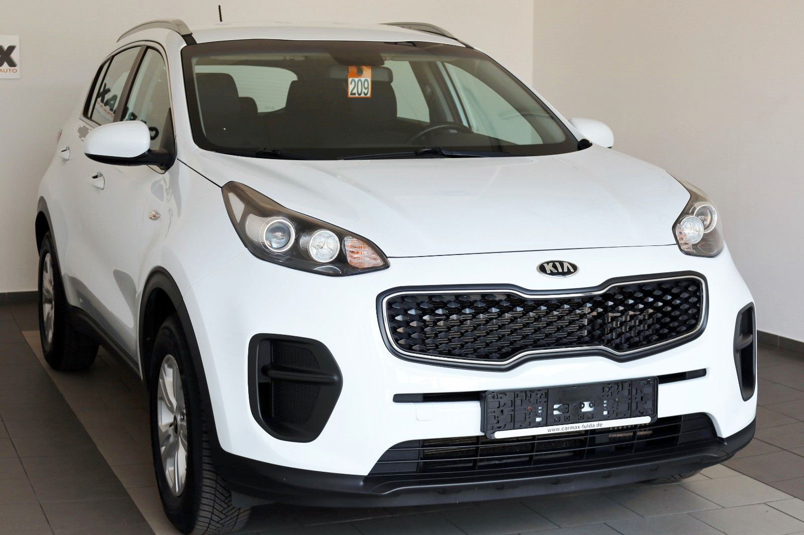 Fahrzeugabbildung Kia Sportage Edition 7 2WD SH,PDC,8 fach bereift