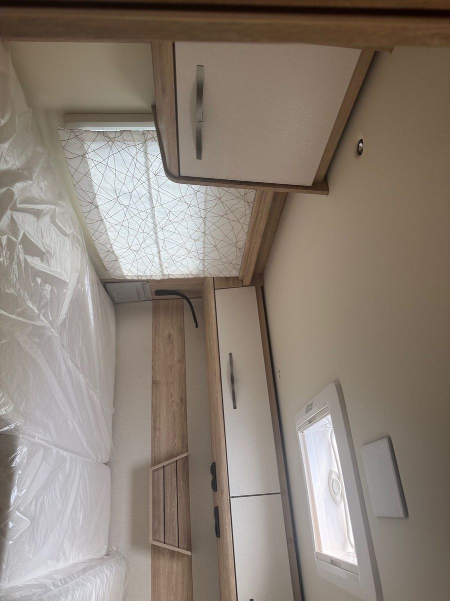 Fahrzeugabbildung Eura Mobil Integra Line IL 720 EF SAT, SOLAR, LUFTFEDERUNG