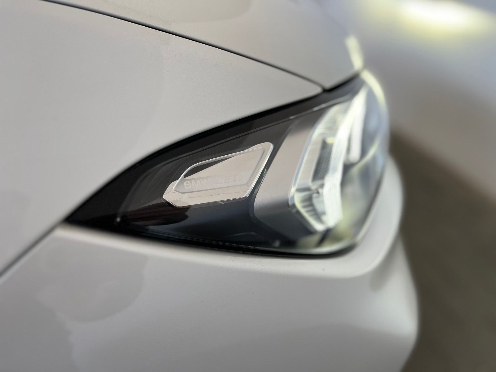 BMW 318i Tour LCI AHK HiFi Navi LED Sportsitze Leder foto 21
