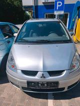 Mitsubishi Colt Mit TÜV bis 2028 - gebrauchte Mitsubishi Colt aus dem Jahr 2004