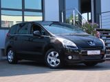 Peugeot 5008 1.6 Premium 155 THP Klimaautomatik PDC - Peugeot 5008 mit Benzin-Antrieb: Kleinbus, 1.6