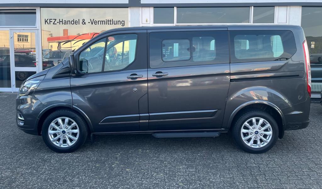Ford Tourneo Custom