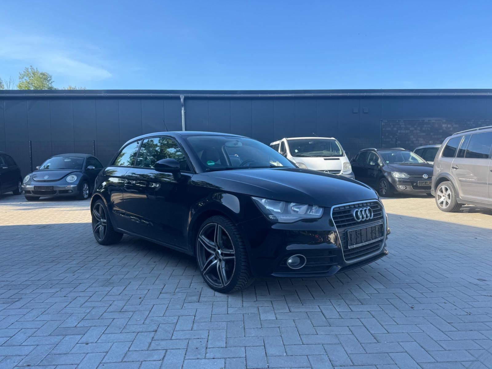 Audi A1 attraction 1.4 TSI Tüv 01.2027