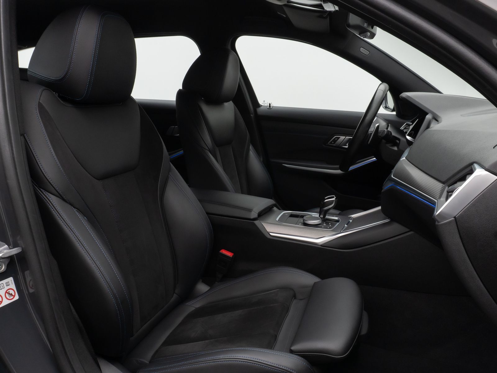 Fahrzeugabbildung BMW 330d xD M Sport Laser Kamera HUD HiFi Komfort