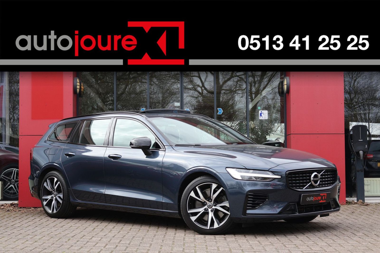 Volvo V60 2.0 T6 Recharge AWD R-Design | Panoramadak |