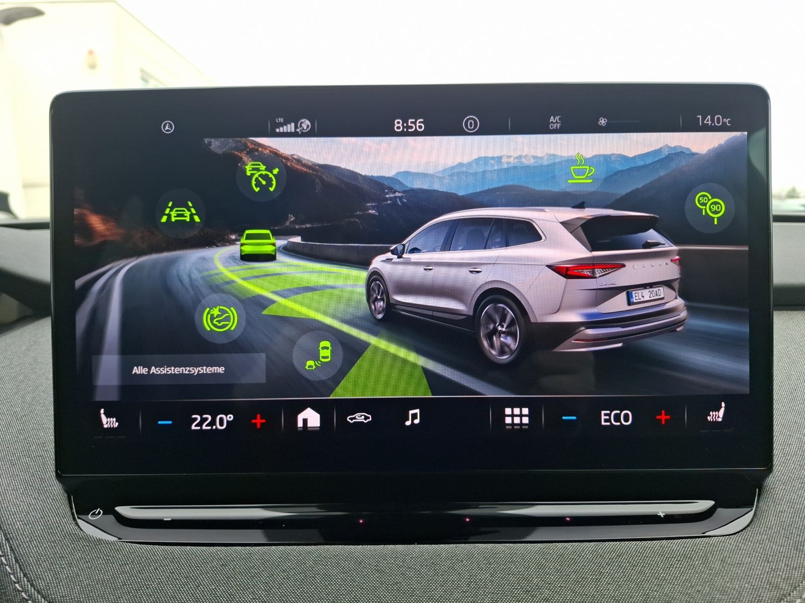 Fahrzeugabbildung SKODA Enyaq 60 Loft Matrix Navi ACC WP RFK SH 19"