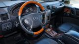 Mercedes-Benz G 400 CDi GRAND EDITION*AMG*MAGNO MATT*AHK* - mit Diesel-Antrieb: Grau, Matt